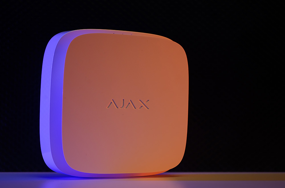 Ajax FireProtect 2 вид сбоку