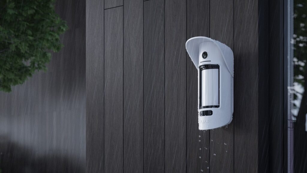 motioncam-outdoor-8-1024x577.jpg (63 KB)